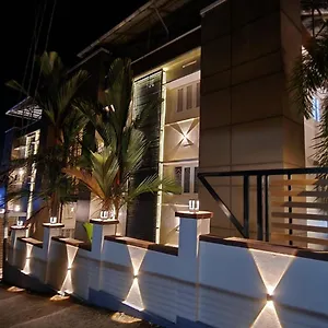 Hotel Wayanad Cliff, Kalpetta